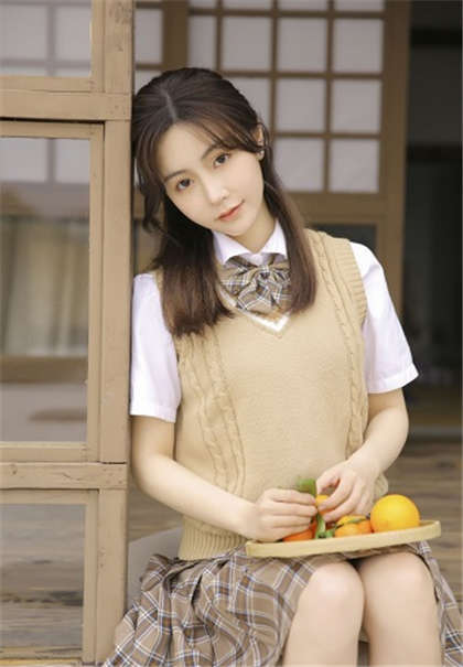 写得细的污文-校园公厕被全校男生H文_魅性9课