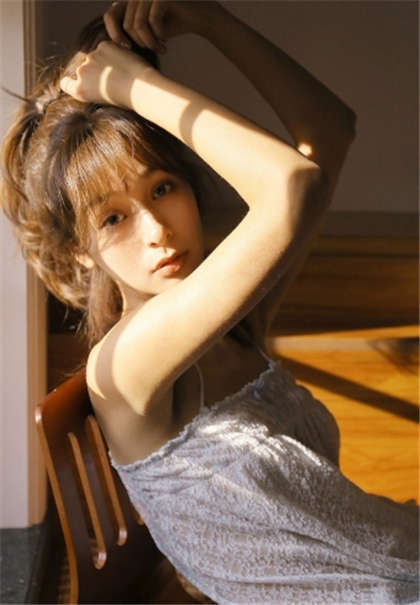 全黄强奸小说-语文老师让我脱_魅性9课