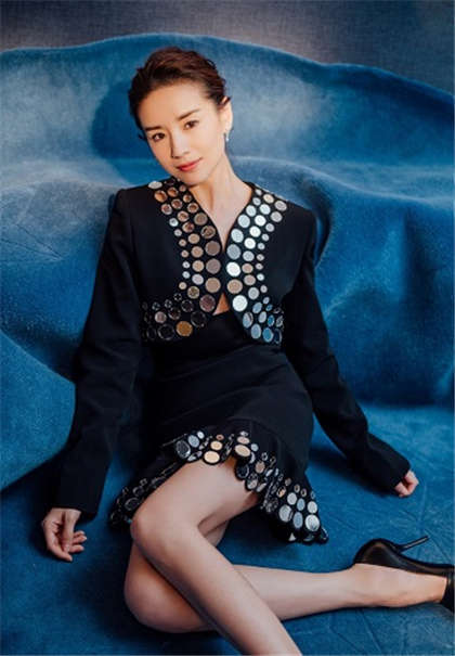 很黄很黄能湿的细节小说-乡野诱惑_魅性9课