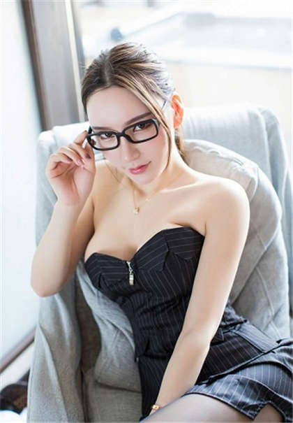 老师 黄文-校园又甜又污的小说片段_魅性9课