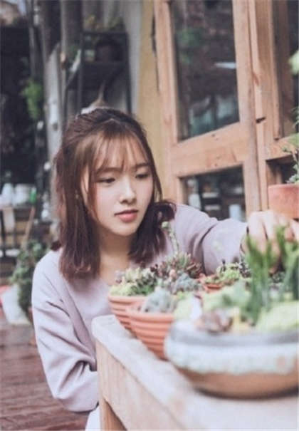 游泳池里面爱h-黄到你下面湿的书_魅性9课