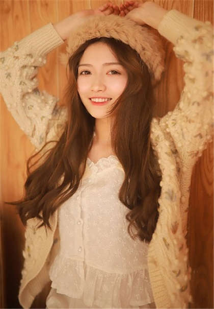 我和小莹暑假的故事小说-也许能给你的只有肉体_魅性9课