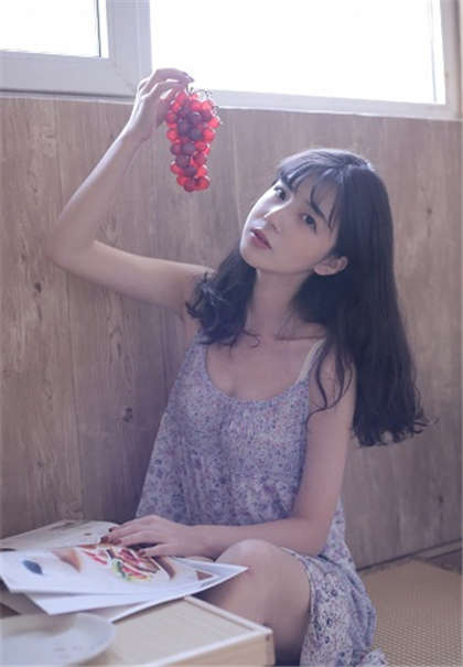 让女生湿透的小说片段-舌头在花缝来回滑_魅性9课