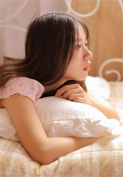 有肉的小说-被陌生人强上文_魅性9课