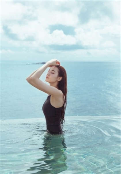 阅读小黄文片段-用力一点下面痒再大力一些_魅性9课