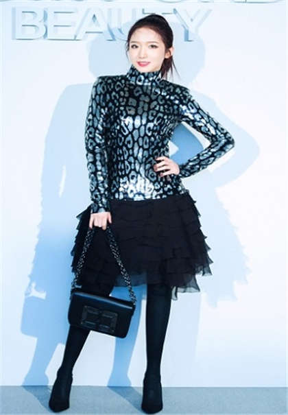 完整超污黄色小说-看了女人下面会湿的黄文_魅性9课