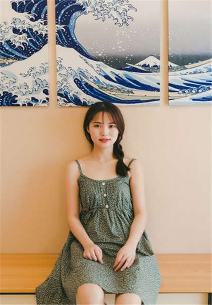 教室里同桌舔她下面-我和肥白的农村老年妇女_魅性9课