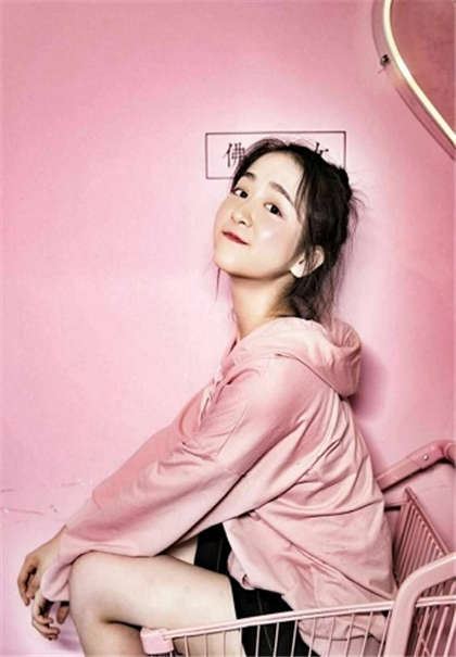 教室和同桌小黄文-纯肉的高h全本小说_魅性9课