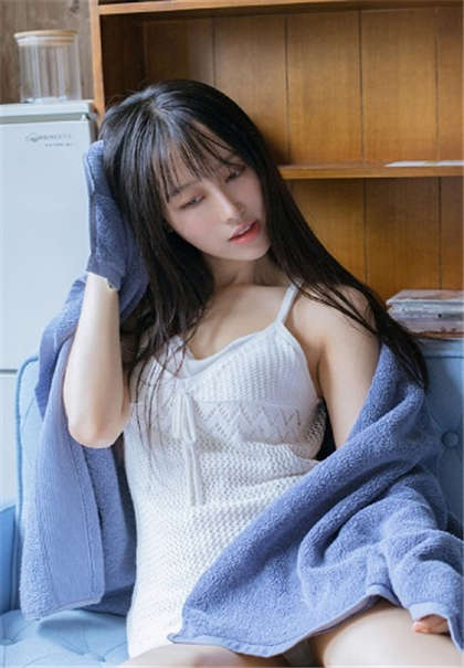 男女H文小说-能让人下面很湿的文字_魅性9课