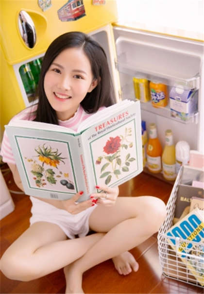 污小说同学-边摸边吃奶边做_魅性9课