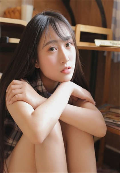 能让人湿到不行的小说-高肉群交文_魅性9课