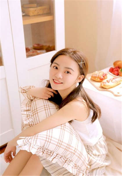 喔住她的双奶-xiaohuangwen_魅性9课