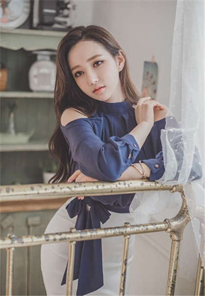 老师与学生污小说-最近总是想要被男人插_魅性9课