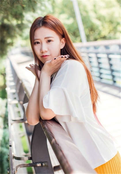 乡村小说很黄很好看的-新娘被轮番强上的小说_魅性9课