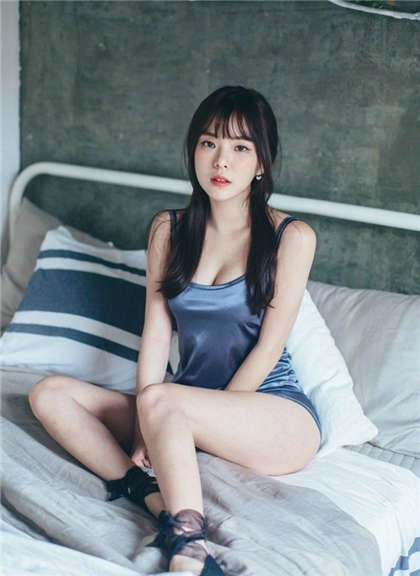 黄文详细-在车上一次比一次深入花芯_魅性9课