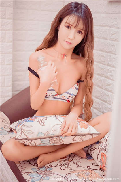 又粗又大的机巴每晚都被宝-在车上哦不要好大_魅性9课