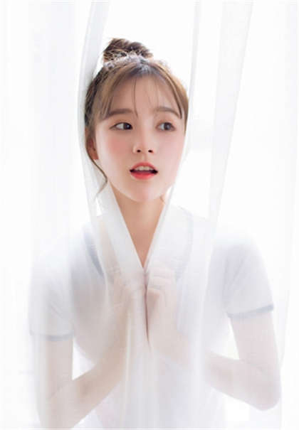 我在公交车上被-下面被亲到喷水的故事_魅性9课