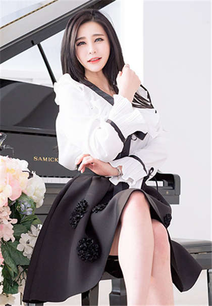 超级污超级黄的片-夫妻天休浴场iv_魅性9课