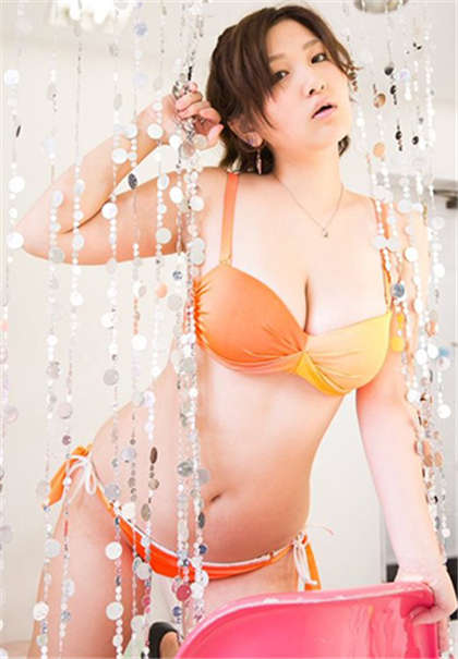 能把下面看湿的文字-被老外抽插13p_魅性9课