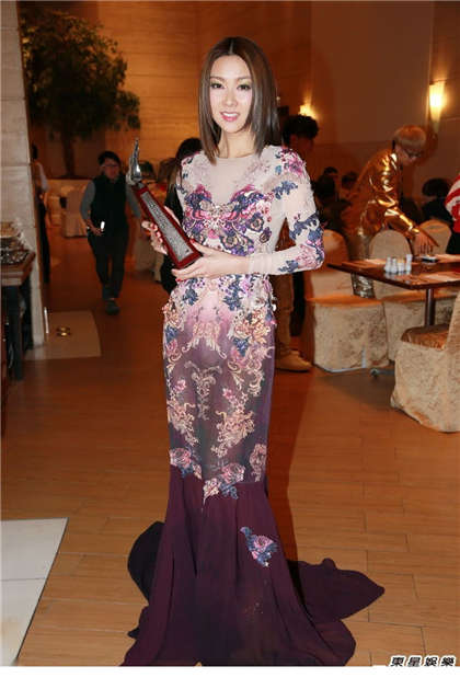 肉 辣 文-污羞满满适合晚上阅读的小说_魅性9课