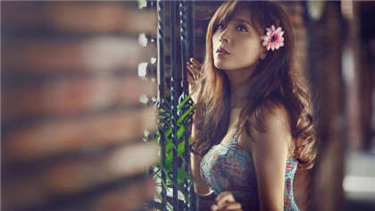 百合调教文-用领带绑在床头双腿bl_魅性9课