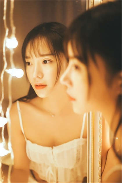 在公交车被上-换妻换爱交换乱_魅性9课