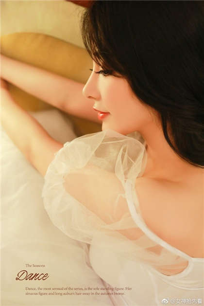 姐弟污污-把头埋在你腿里吸_魅性9课