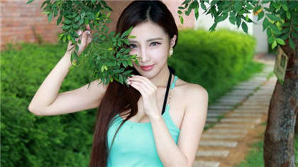 嗯啊好疼黄色-老师用丝袜脚夹我好爽老师带我进_魅性9课