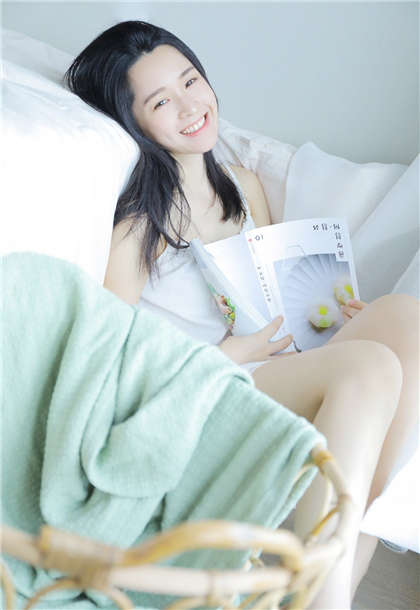 同桌污文-又粗又大强插校花_魅性9课