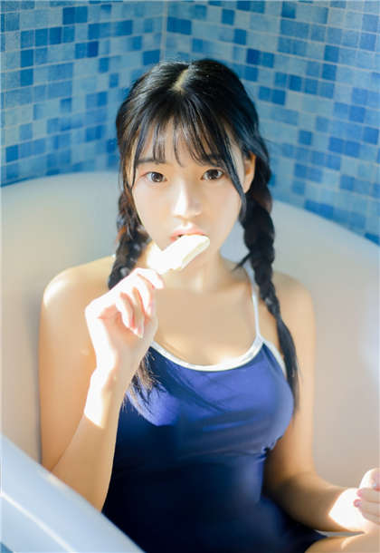 第1章征服厨房贵妇-女子被拉到车里糟蹋_魅性9课