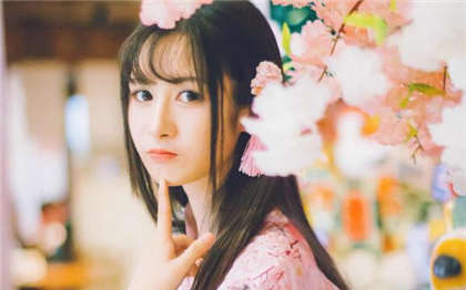 纯肉汁四溅-老师太大了吃不下小说了_魅性9课