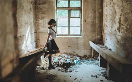 乡村小说很黄很好看的-新娘被轮番强上的小说_魅性9课