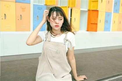 公交车上被两男前后夹击高潮-舔一舔蜜豆痒要_魅性9课