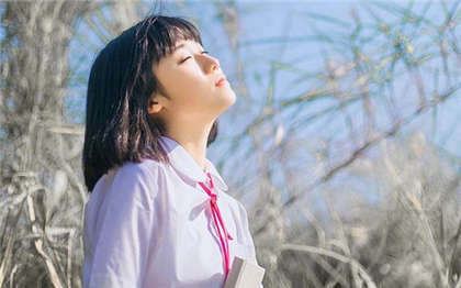 我想看特别特别黄的小说-校长把我带到办公室吃他_魅性9课