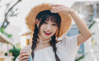 小说床戏娇喘细节描写-在健身房被教练摸出水了_魅性9课