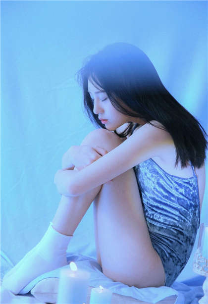 教室和同桌小黄文-纯肉的高h全本小说_魅性9课