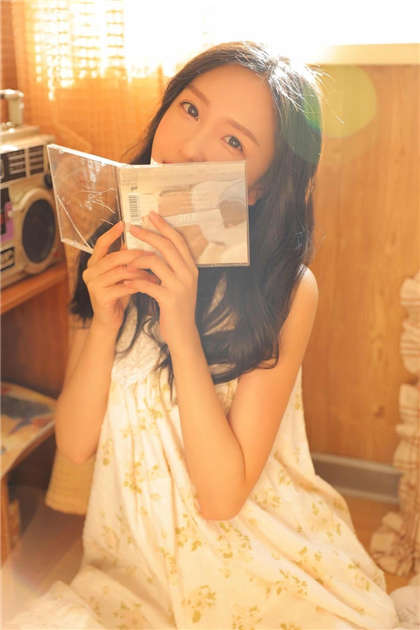 小黄文 肉肉-上课时和同学做污污的事文章_魅性9课