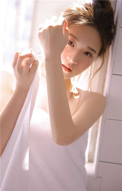 宝贝张开腿我再深-被暗卫灌满的公主_魅性9课