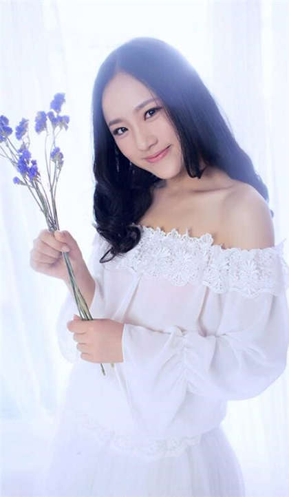 轻一点好大小黄文-与美女淫荡熟妇开房疯狂性爱_魅性9课