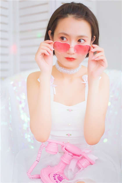 办公室h文进入高辣-我和乡村美女的艳情史_魅性9课