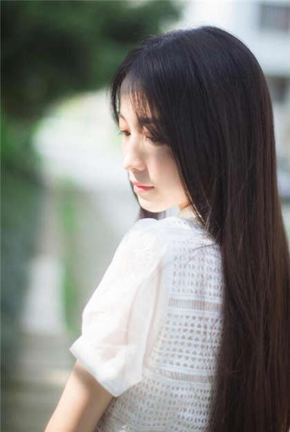 成人黄小说-很多肉很黄的乡村小说_魅性9课