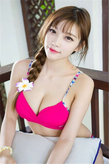 黄色小说吃奶-我被同学轮流玩_魅性9课