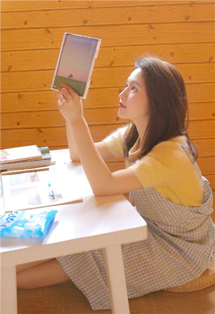 第一章厨房征服杨玉婷-揉捏她的柔软_魅性9课