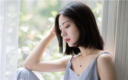 黄污短文-吸奶催奶舔逼小说_魅性9课