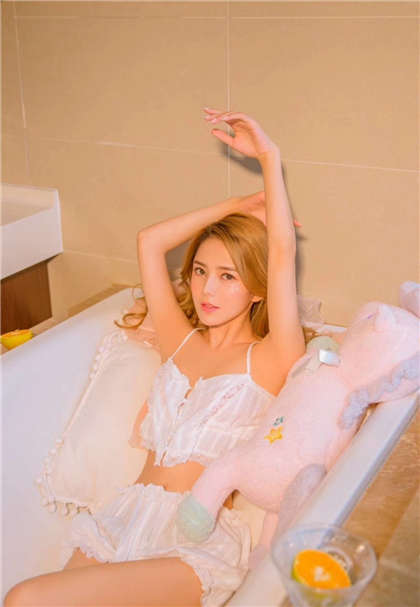 污的下面出水的文字-污到你那里滴水_魅性9课