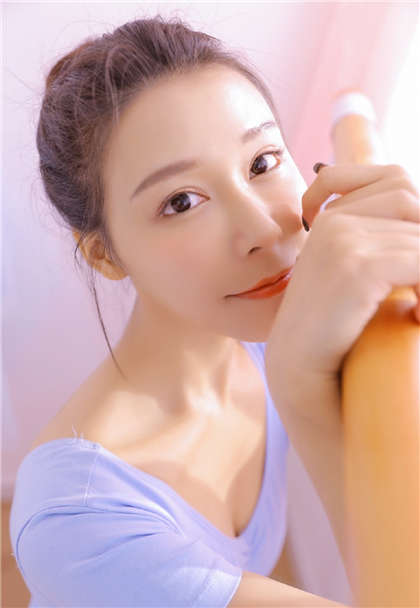 我用硕大的龟头,-看了快速让人湿的文章_魅性9课