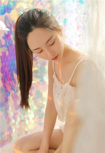 看了会湿的小h文-趴好自己扒开你的花瓣受罚_魅性9课