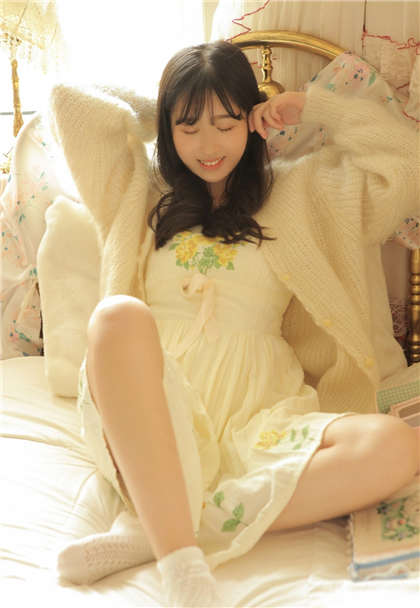 在床上很黄-你下面夹得我好爽舒服使劲_魅性9课