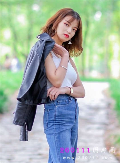 一段污文字让我湿-在书房用毛笔要了你_魅性9课