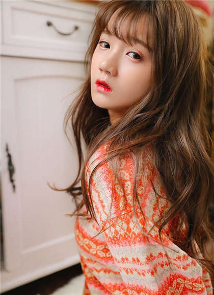 姐弟污污-把头埋在你腿里吸_魅性9课